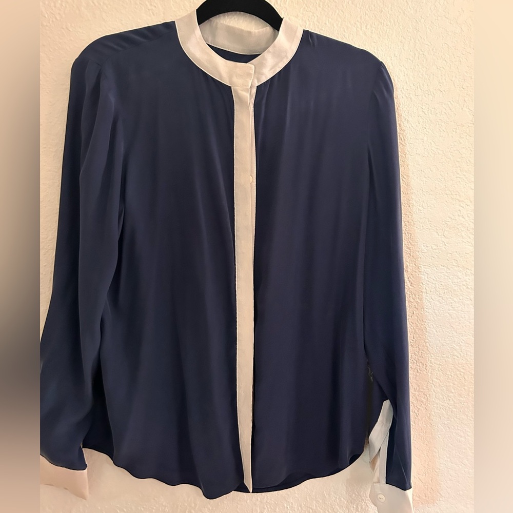 Frame Button Blouse
